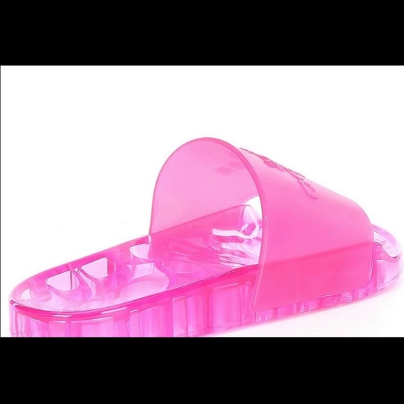 Coach slides - Brand New With Tags.. - Picture 6 of 11